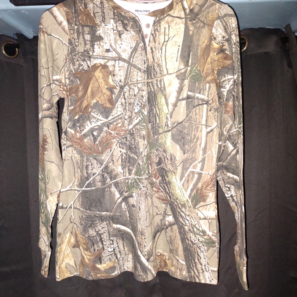 Real Tree Long Sleeve Shirt
